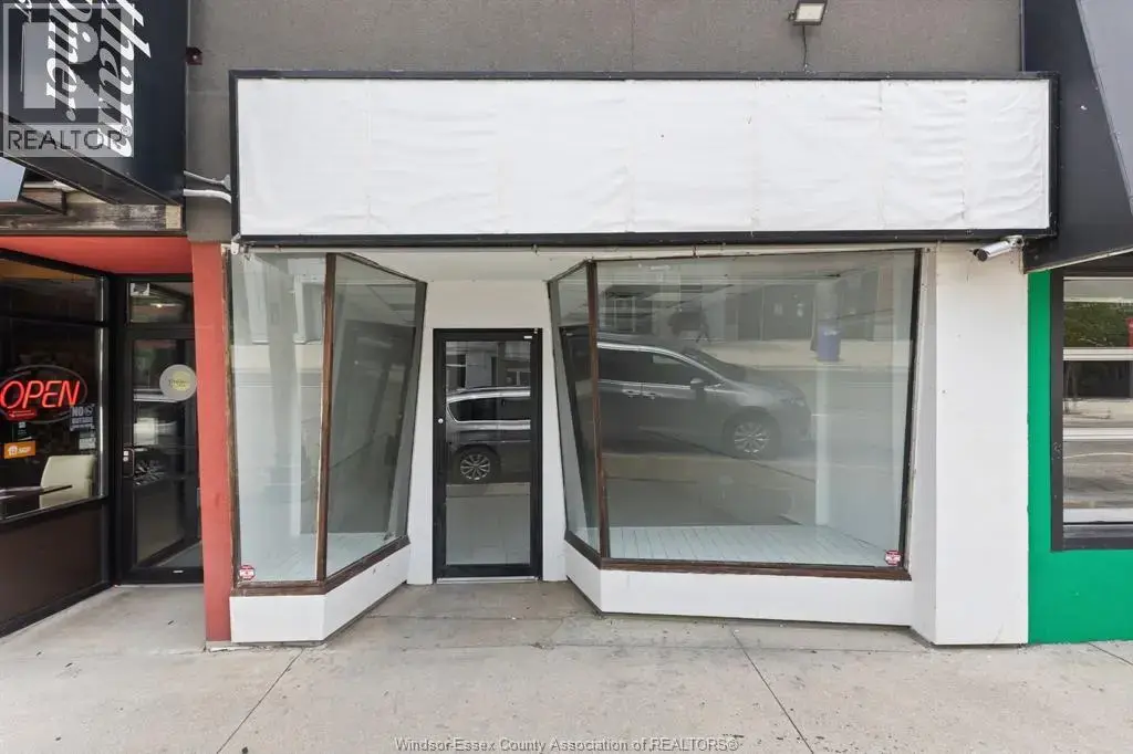 37 Chatham Street East, Windsor